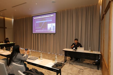 apr27-presentations 041