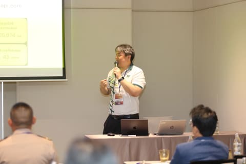 apr27-presentations 056