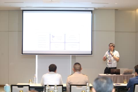 apr27-presentations 057