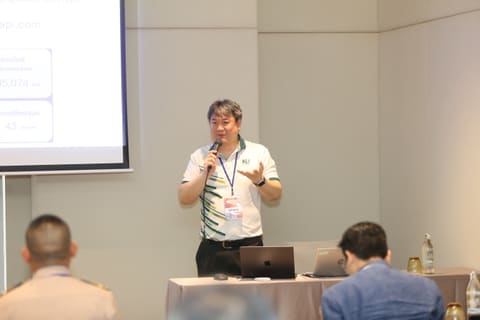 apr27-presentations 058