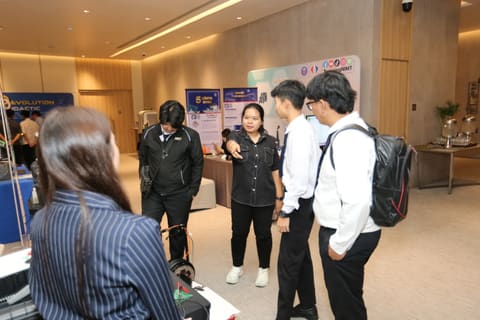 apr27-presentations 079