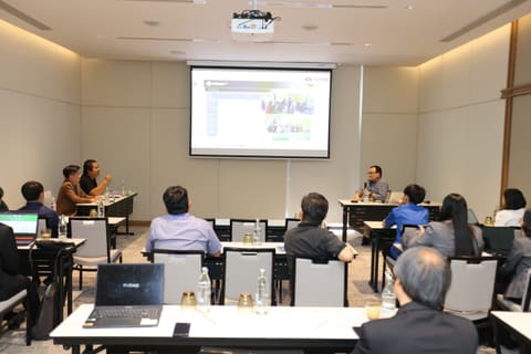 apr27-presentations 088