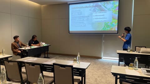 apr27-presentations 197_chumphon