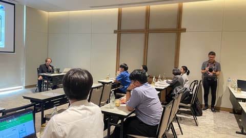 apr27-presentations 218_chumphon