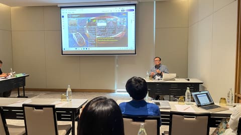 apr27-presentations 231_chumphon