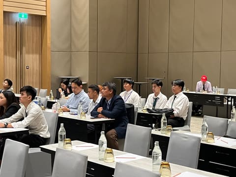 apr27-presentations 235_korat-2