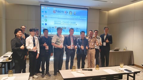 apr27-presentations 310_phon-lan