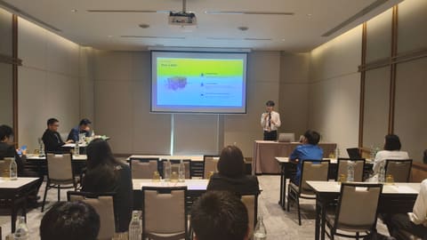apr27-presentations 368_phon-lan
