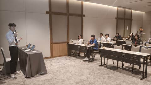 apr27-presentations 373_phon-lan
