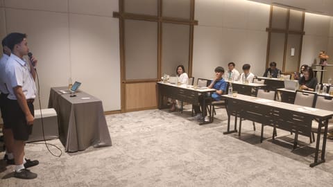 apr27-presentations 383_phon-lan