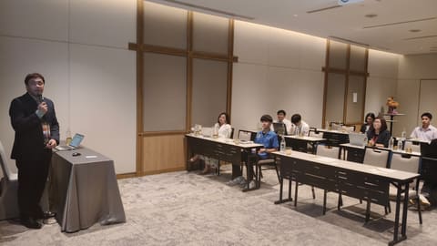 apr27-presentations 392_phon-lan