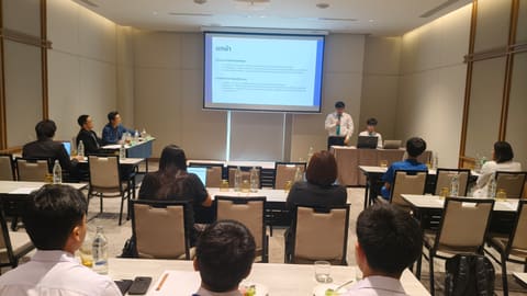 apr27-presentations 399_phon-lan