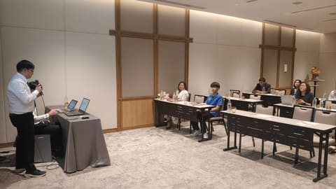 apr27-presentations 400_phon-lan