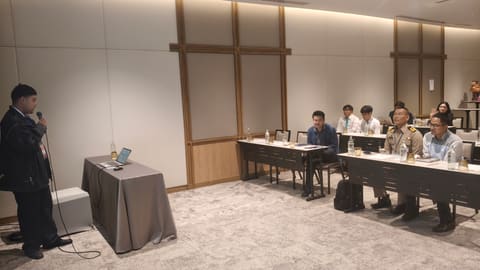 apr27-presentations 428_phon-lan