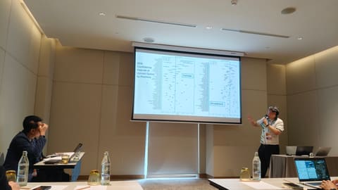 apr27-presentations 445_phon-lan