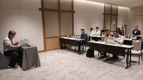 apr27-presentations 449_phon-lan
