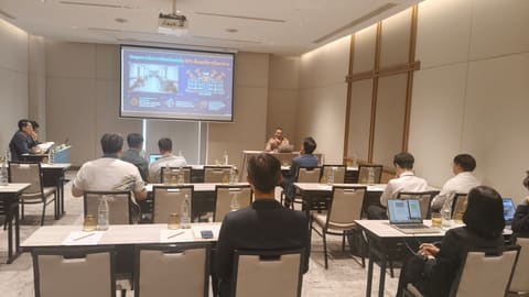 apr27-presentations 453_phon-lan