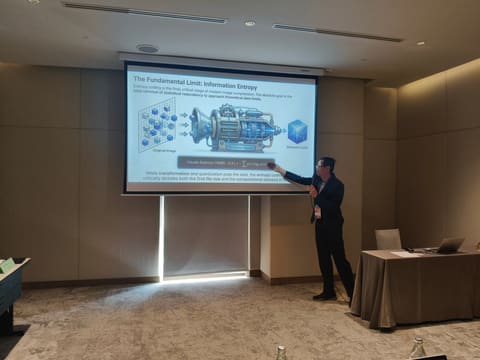 apr27-presentations 460_phon-lan
