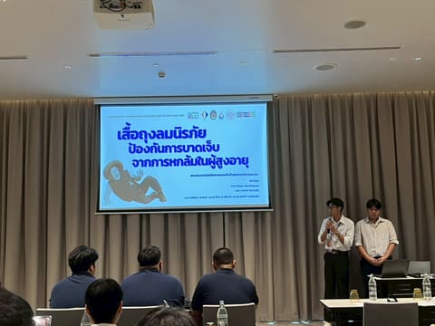 apr27-presentations 536_phon-saen