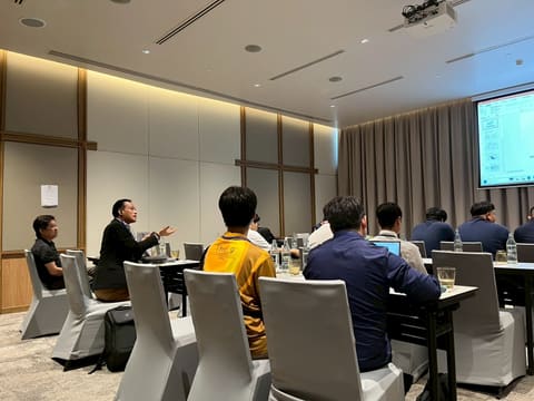 apr27-presentations 540_phon-saen