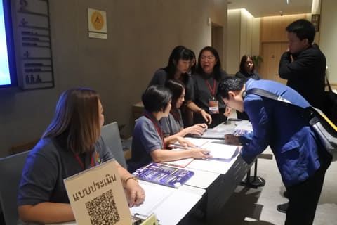 apr27-registration 002