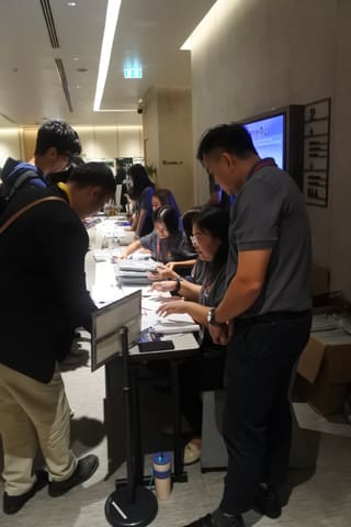 apr27-registration 014