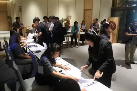 apr27-registration 028