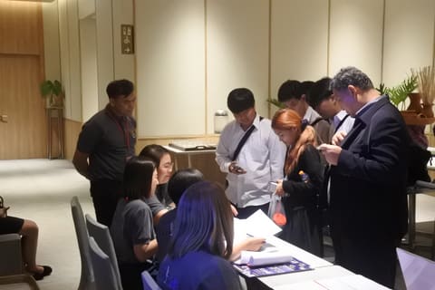 apr27-registration 030