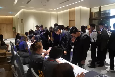 apr27-registration 041
