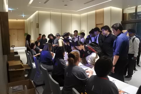 apr27-registration 043
