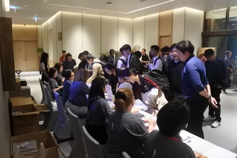 apr27-registration 044