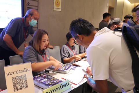 apr27-registration 050