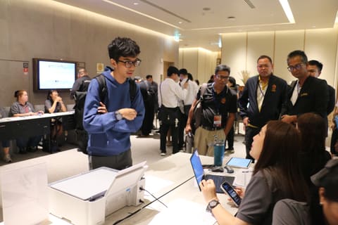 apr27-registration 058