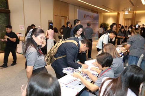apr27-registration 074